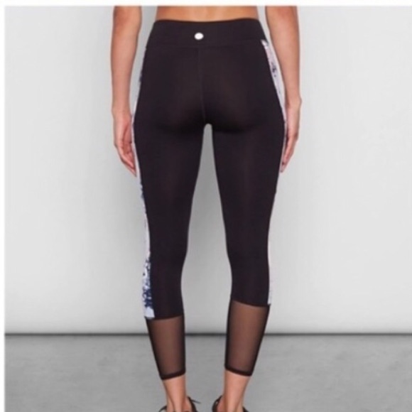 Threads 4 Thought, High-rise Cropped Leggings: Size Small - Picture 2 of 8